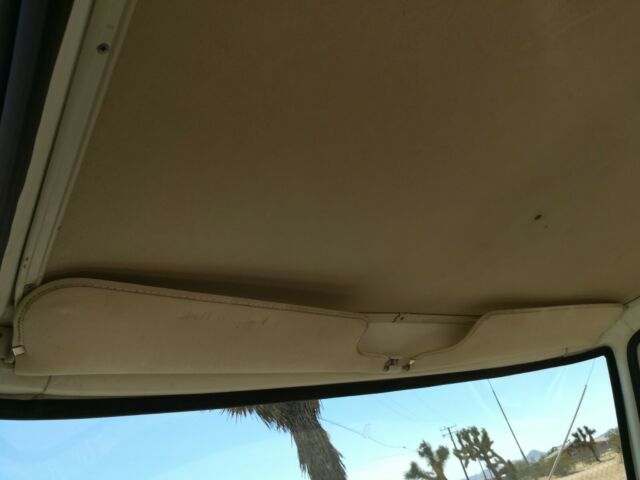 1977 White Ford F-350 Standard Cab Pickup