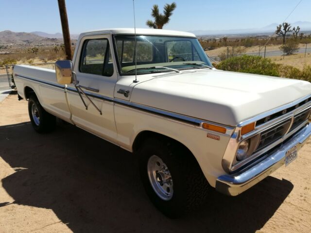 1977 White Ford F-350 Standard Cab Pickup