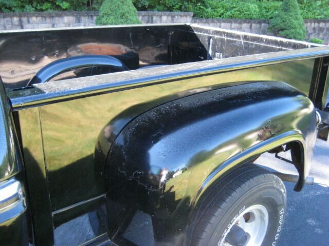 1977 Black Ford F-100