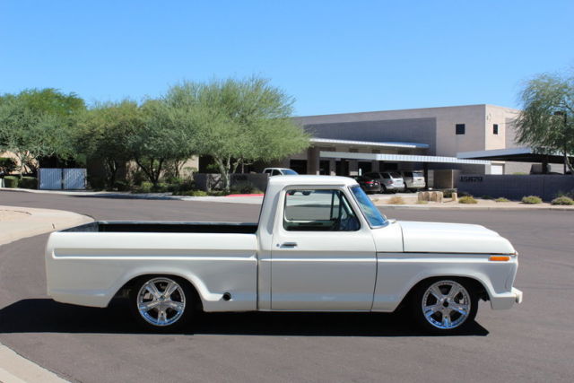 1977 White Ford F100 Pickup (Truck)