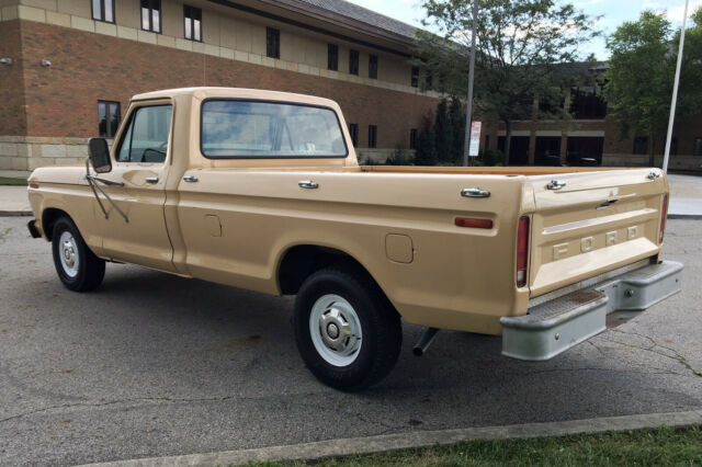 1977 Tan Ford F-150 Standard Cab Pickup