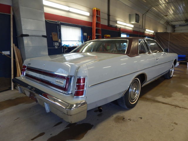 1977 Gray Ford LTD Coupe
