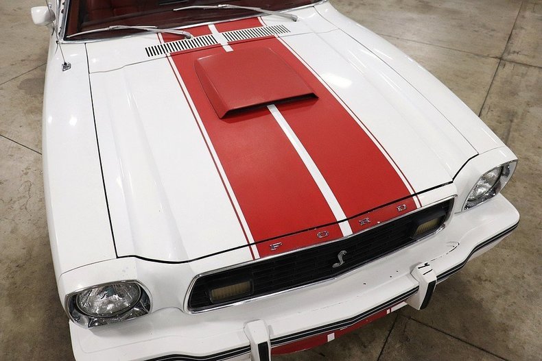 1977 White Ford Mustang Coupe