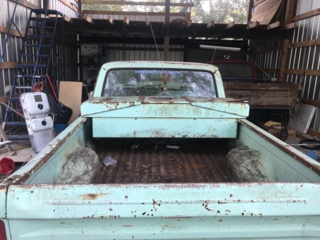 1977 Green Ford F-100 Standard Cab Pickup