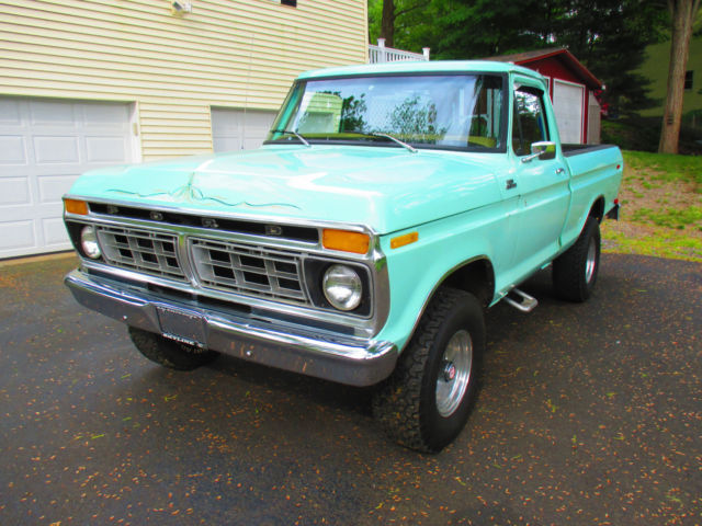 1977 GREEN Ford F-150 Fleetside 6.5 Feet