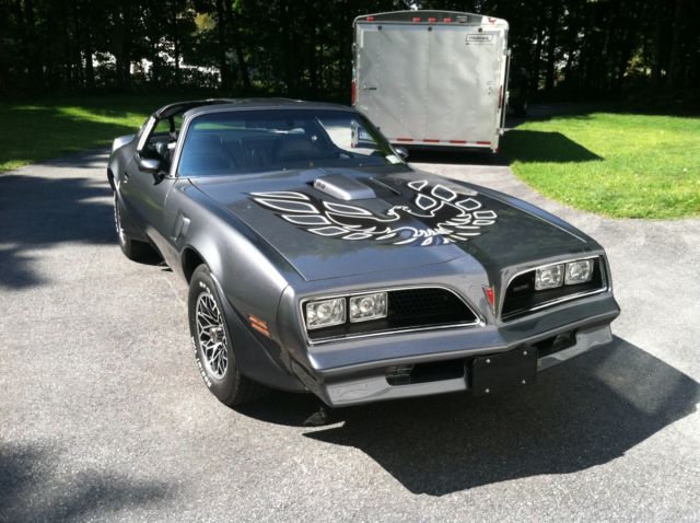1977 Gray Pontiac Trans Am Coupe