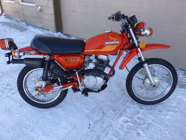 1977 Red Honda XL75 --