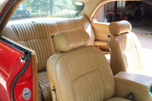 1977 Red w/ Tan Vinyl Top Jaguar XJ6 Coupe
