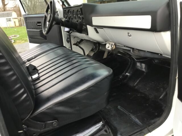 1977 White Chevrolet C/K Pickup 1500 Standard Cab Pickup