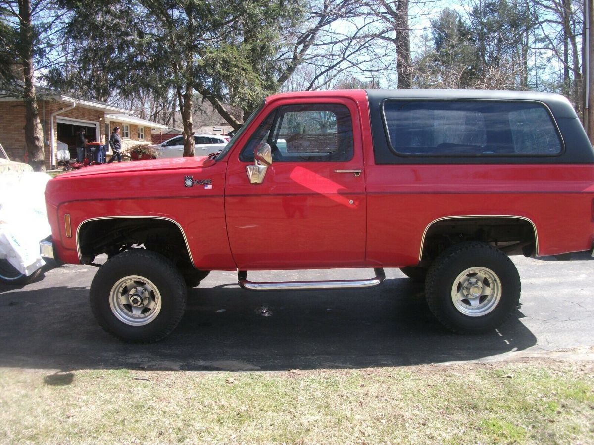 1977 Red Chevrolet Blazer SUV