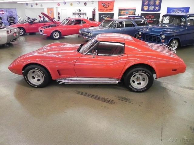 1977 Red Chevrolet Corvette