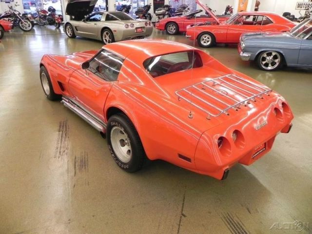 1977 Red Chevrolet Corvette