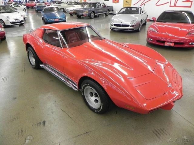 1977 Red Chevrolet Corvette