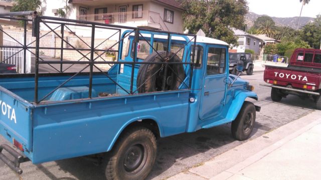 1977 Toyota Land Cruiser pickup