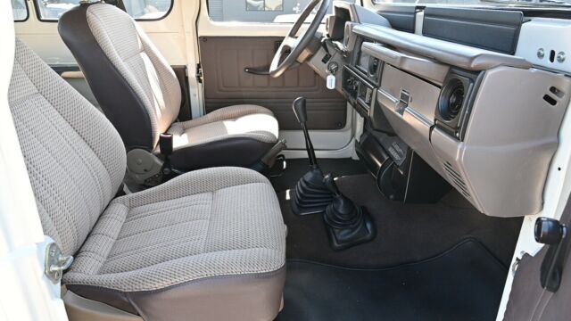 1977 White Toyota Land Cruiser SUV