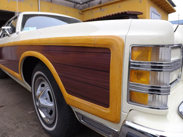 1977 Ford Country Squire