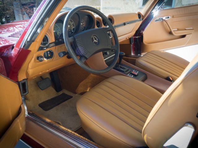 1977 Burgundy Mercedes-Benz 400-Series