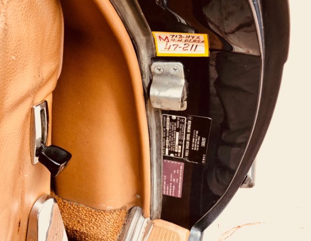 1977 Blue Mercedes-Benz SL-Class 2 door convertible