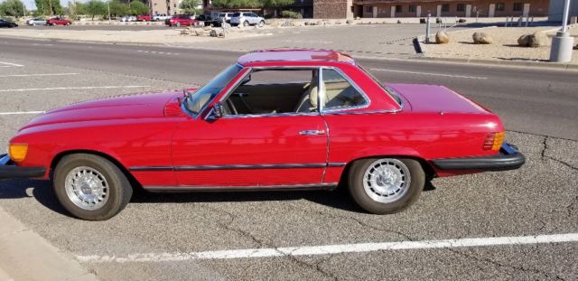 1977 Red Mercedes-Benz SL-Class Coupe