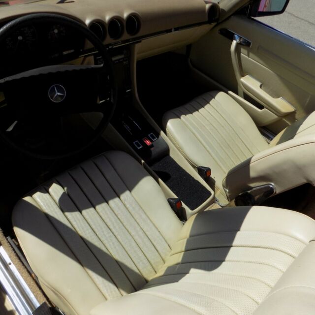 1977 Red Mercedes-Benz SL-Class Convertible