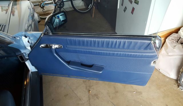 1977 Blue Mercedes-Benz SL-Class Coupe