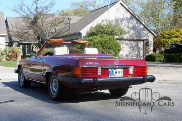 1977 Red Mercedes-Benz SL-Class Convertible