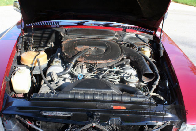 1977 Red Mercedes-Benz SL-Class Convertible