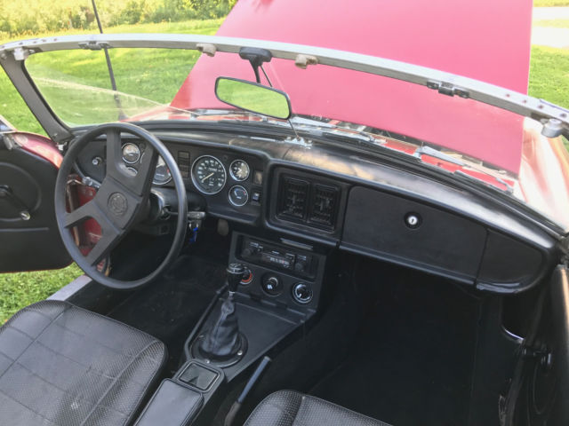 1977 R MG MGB Convertible