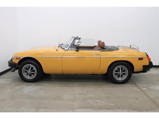 1977 Orange MG MGB Sedan