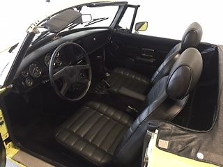 1977 Yellow MG MGB Convertible