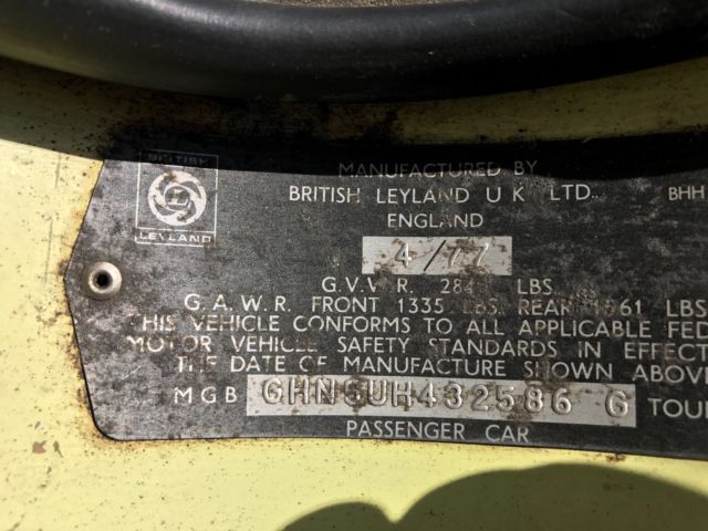 1977 Yellow MG MGB Convertible