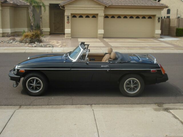 1977 Black MG MGB Convertible
