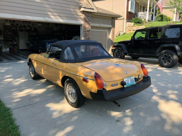 1977 MG MGB