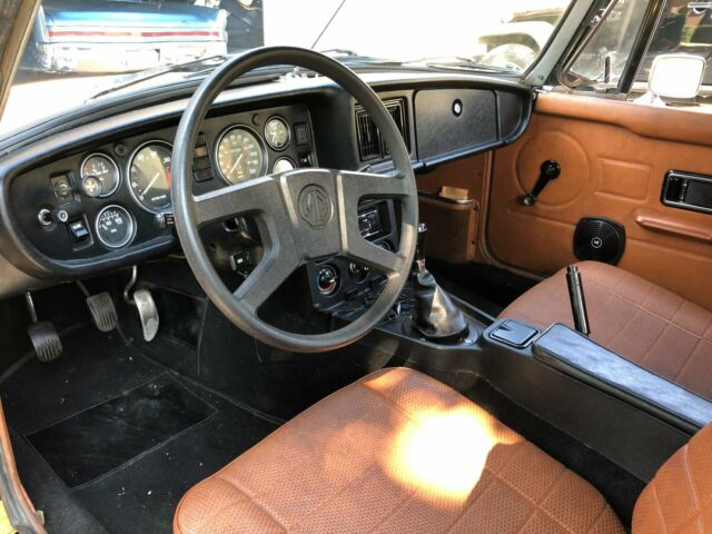1977 MG MGB