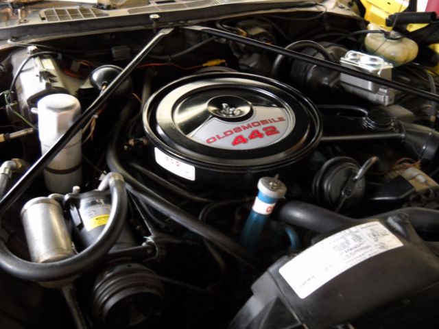 1977 Oldsmobile 442 Coupe