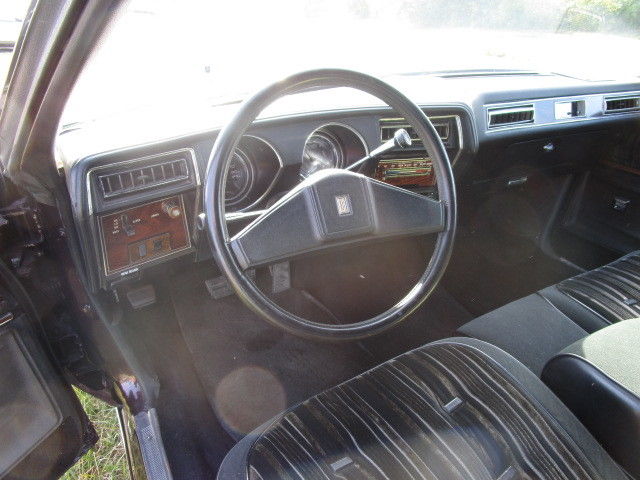 1977 BLACK CHERRY Oldsmobile Cutlass Coupe