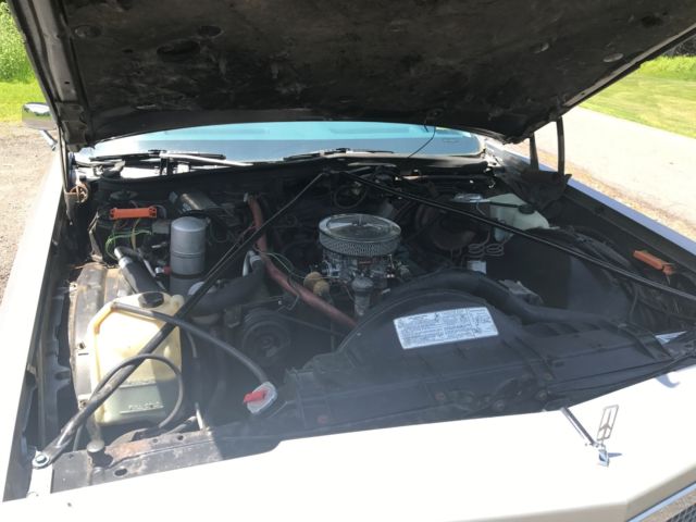 1977 Silver Oldsmobile Eighty-Eight Coupe