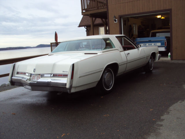 1977 White Oldsmobile Toronado Coupe
