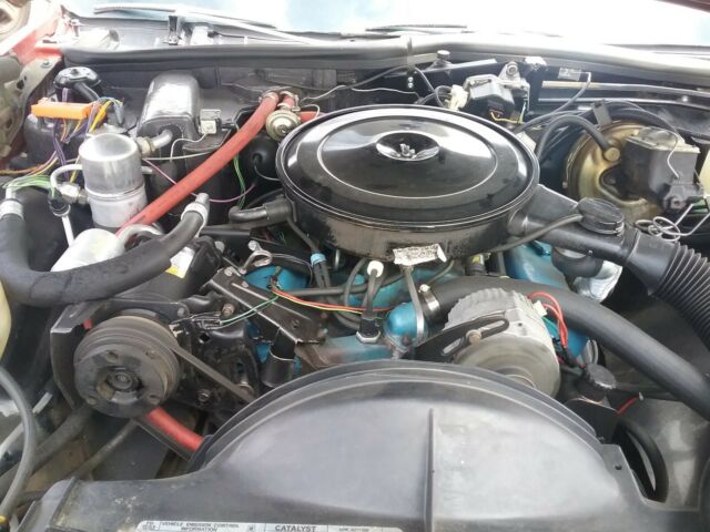 1977 White Pontiac Catalina Coupe