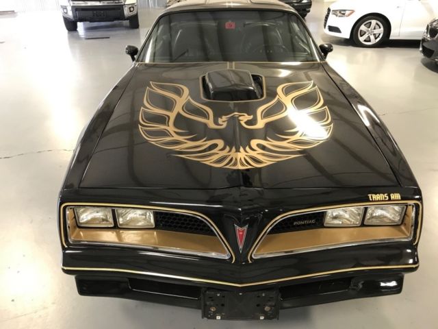 1977 -- Pontiac Firebird 2D Coupe