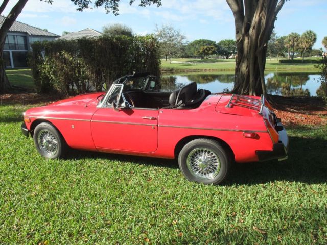 1977 Red MG MGB Convertible