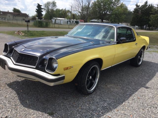 1977 Black/Yellow Chevrolet Camaro Coupe