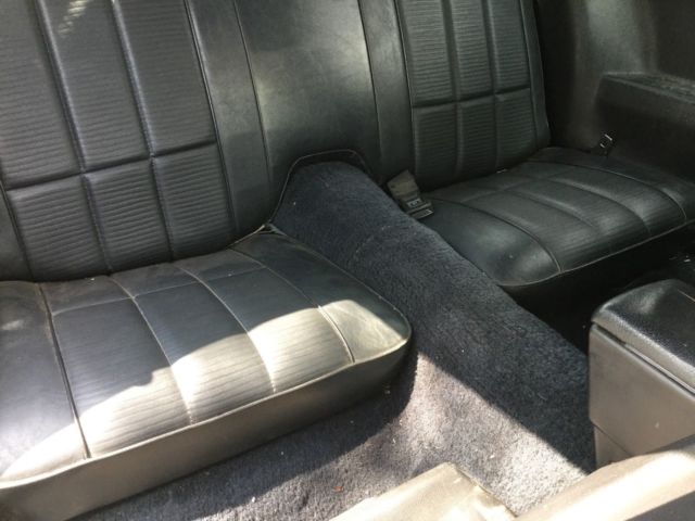 1977 Black/Yellow Chevrolet Camaro Coupe