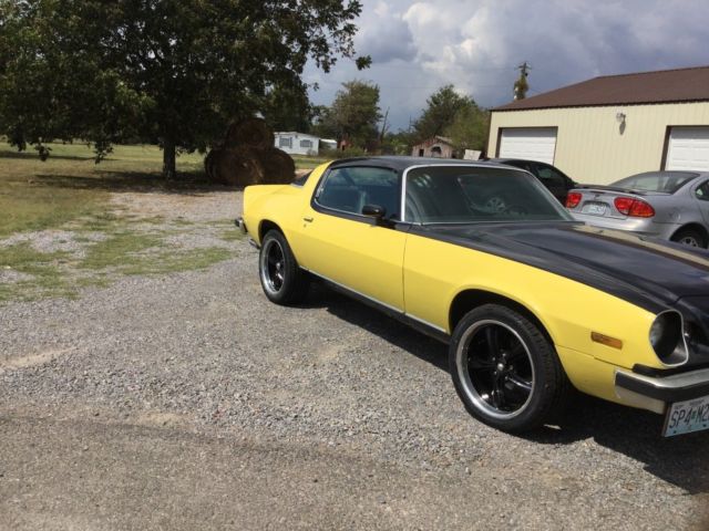 1977 Black/Yellow Chevrolet Camaro Coupe