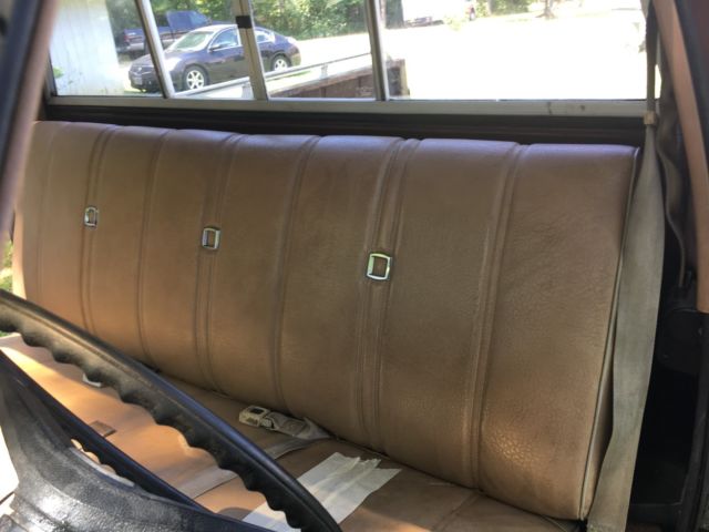 1977 Brown Chevrolet C-10 reg cab