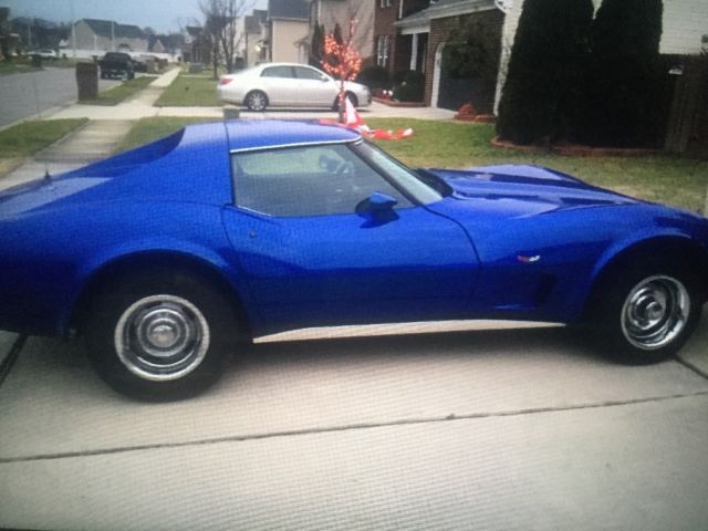 1977 Blue Chevrolet Corvette
