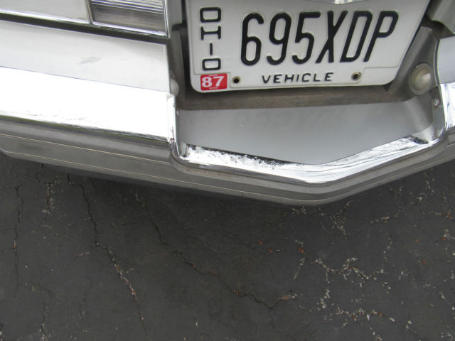 1977 Silver Oldsmobile Toronado Coupe