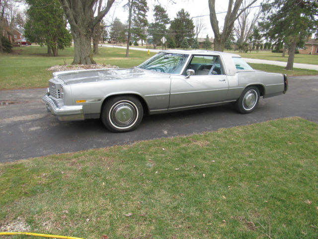 1977 Silver Oldsmobile Toronado Coupe