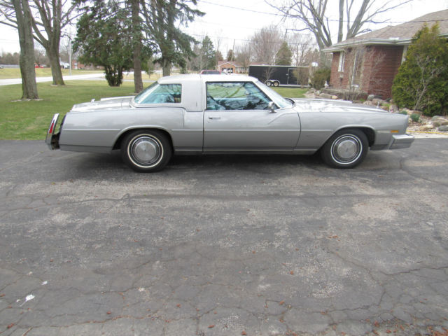 1977 Silver Oldsmobile Toronado Coupe