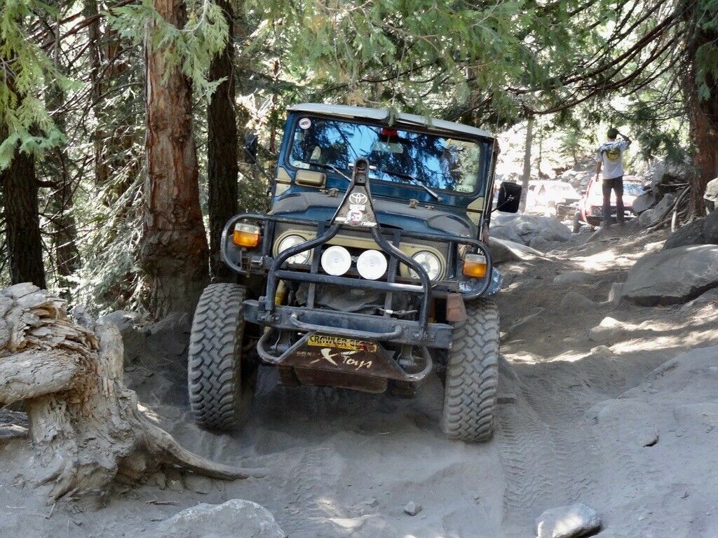 1977 Green Toyota Land Cruiser